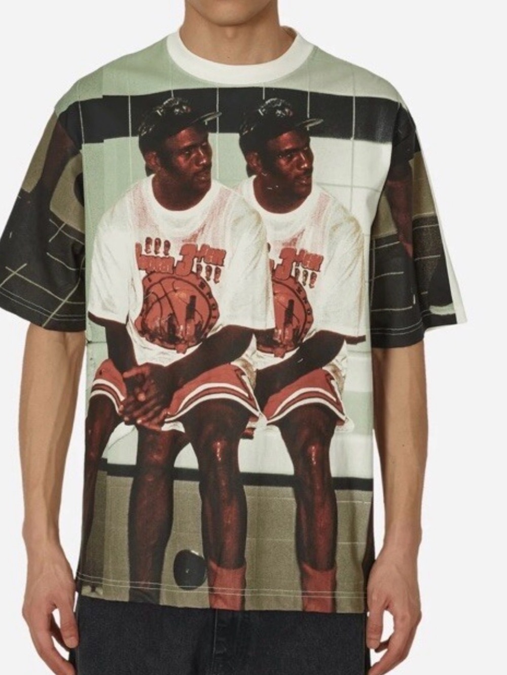 NIKE AIR JORDAN FLIGHT HERITAGE 85 " THE GOAT" T-SHIRT